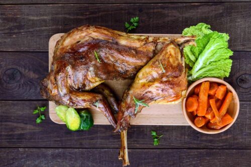 Rabbit, Whole Head Off, 1 in a +/- 1 kg pack