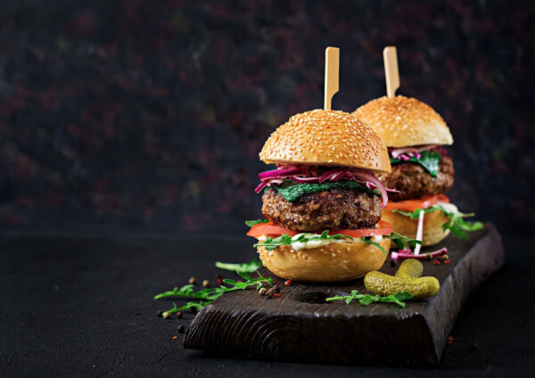 Buffalo Balsamic & Tom, Quarter Pounders, 2 in a 226g pack