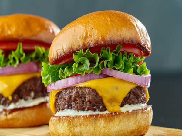 Rosé Veal, Quarter Pounders, 2 in a 228g pack