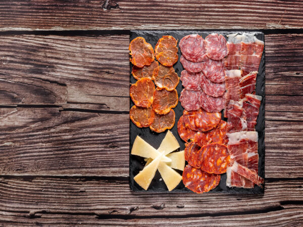 Tapas, Fuet, Chorizo & Cheese, 120g in a pack