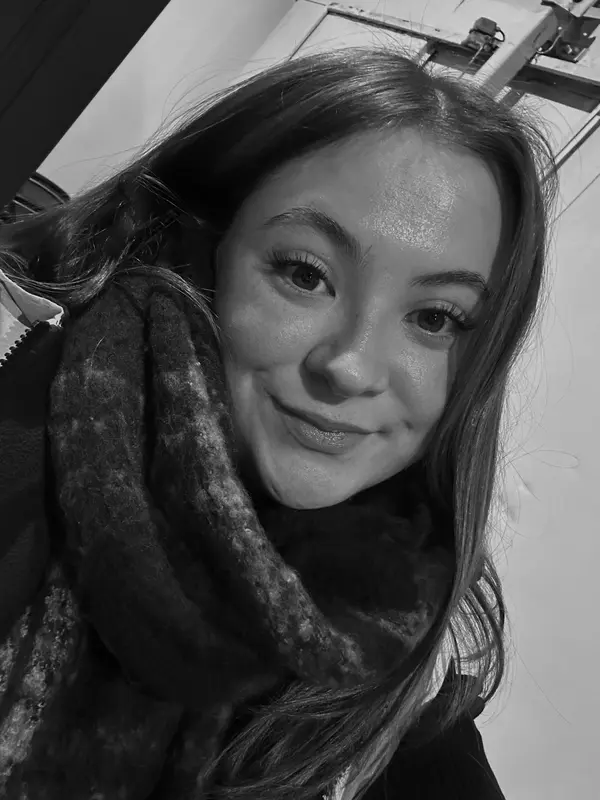 Katie, Account Management & Logistics