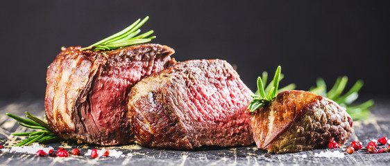 Elk, Fillets, 2 in a 250g pack